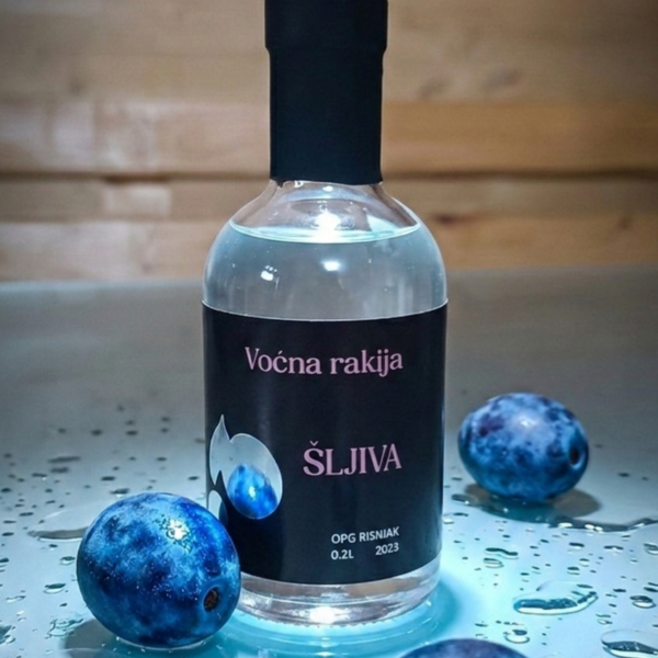 Voćna rakija - Šljiva
